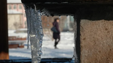 Doğu'da En Soğuk Gece Kars'ta Yaşandı