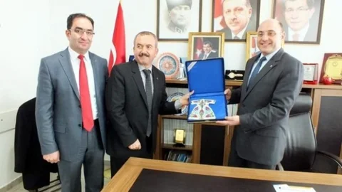 Eyüp Uğur Mücahit Köksal Dernek İlkelerini Hiçe Sayarak Kurumu Siyasileştirdi