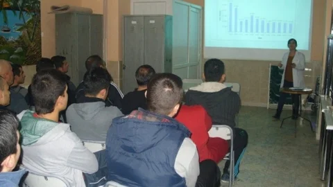 Bolvadin'de Tutuklulara “Obezite Kanser Ve Diyabet” Anlatıldı