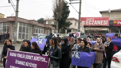 Kadına Yönelik Şiddet Protesto Edildi