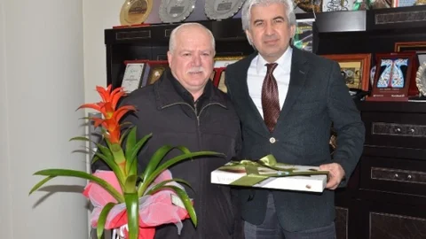 1970 Akigolar Taraftarlar Derneğinden Başkan Salih Hızlı'yı Ziyaret