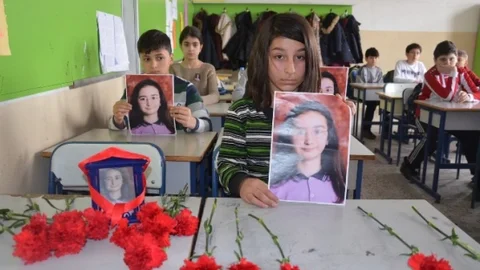 Zehirlenerek Hayatını Kaybeden Melek'in Sınıfında Hüzün