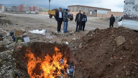 Kaçak Viski Ve Sigaralar İmha Edildi