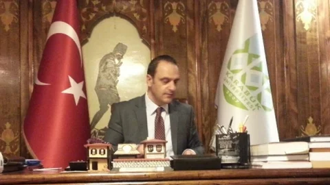 Kbü'de Rektörlük Yarışı