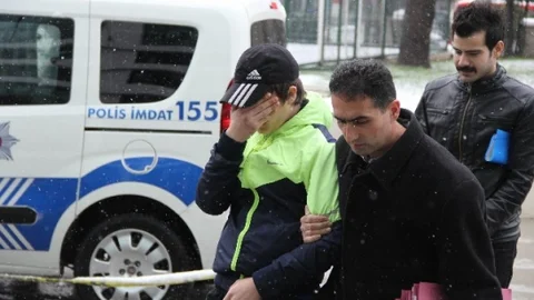 20 Aracın Lastiğini Kesen Gence Adli Kontrol