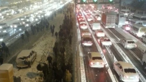 İstanbul'da Kar Yağışı Hayatı Olumsuz Etkiledi