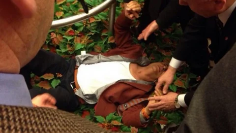 Meclis Genel Kurulu'nda Çekiçle Saldırı İddiası