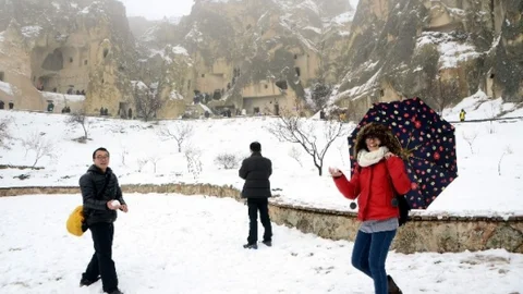 Nevşehir'de Kar Yağışı Etkili Oluyor