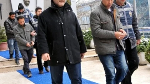 Sahte Savcıların Tuzağına DÜşen Adamı Dolandırılmaktan Taksi Şoförü Kurtardı