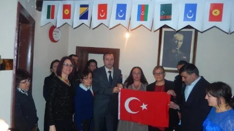 Eskişehirli Ülkücülerden Hayme Ana Kadınlar Derneği'ne Ziyaret