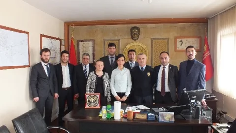 Genç Memur Sen Yöneticileri Kaymakam Ada Ve Başkan Sertoğlu'nu Ziyaret Ettiler