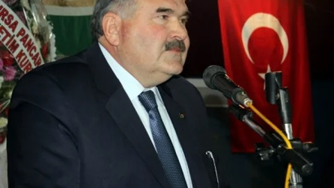 Manyas'ta Hüseyin Danç 6'ncı Kez Seçildi