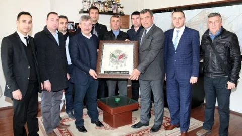 Başkan Yaralı'ya Osmanlı Tuğrası