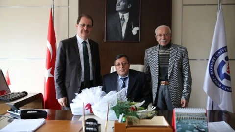 Bayburt Üniversitesi Eğitim Fakültesinde Görev Değişimi