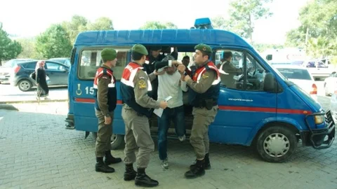 Fuhuş Operasyonunda Yakalanan Kadın Aıds'li Çıktı