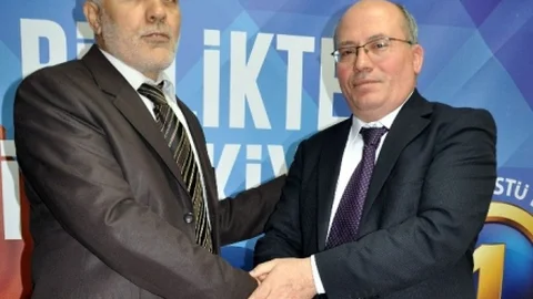 AK Parti'ye Gazeteci Aday