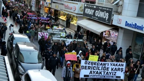 Söke Özgecan Arslan İçin Sessiz Kalmadı