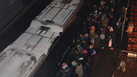 Metrobüs'te Akşam Yoğunluğu