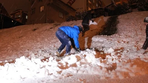 Okullar Tatil Oldu Gençler Doyasıya Eğlendi