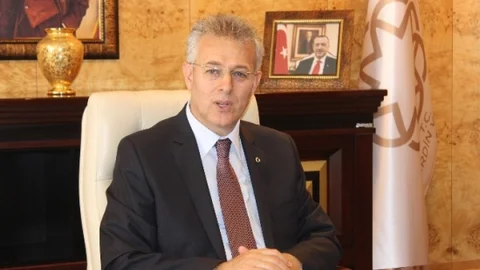 Mardin Valisi Taşkesen Merkeze Alındı