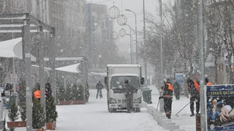 Uşak'ta Kar Yağışı