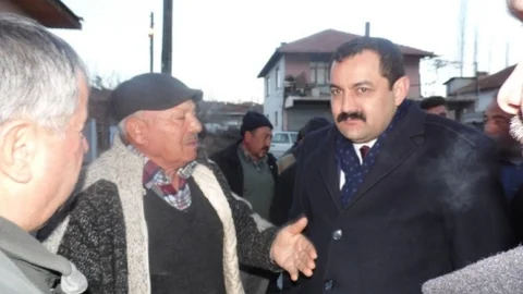 AK Parti İl Başkanı Sümer Deprem Bölgesinde