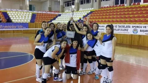 Malatya Konak Lisesi Tokat'ta Şampiyon Oldu