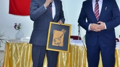 Kaymakam Avcı'ya Hemşehrilik Beratı
