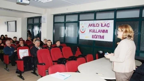 Afyonkarahisar'da ''Akılcı İlaç Kullanımı Ulusal Eylem Planı'' Etkinlikleri