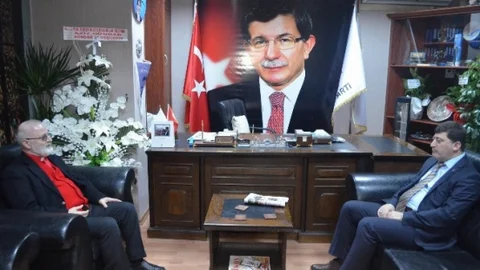 Süryani Liderden Akar'a Ziyaret