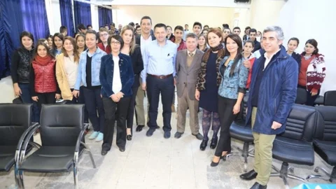 Milas'ta Öğrenciler Akademiden Kariyere Adım Atıyor