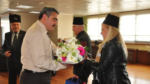 Başkan Alıcık'a Kuvayi Milliye Onursal Üyesi Unvanı Verildi