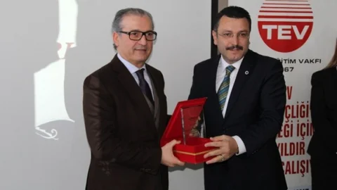 Türk Eğitim Vakfı Trabzon Şubesi 11 Üniversitede 394 Öğrenciye Burs Sağlıyor