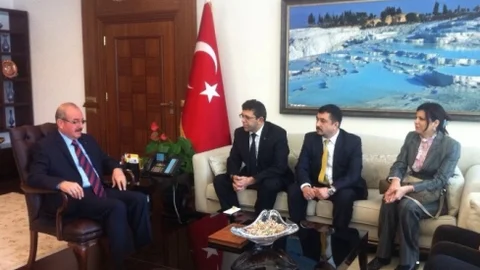 MHP'den Vali Kocatepe'ye Ziyaret