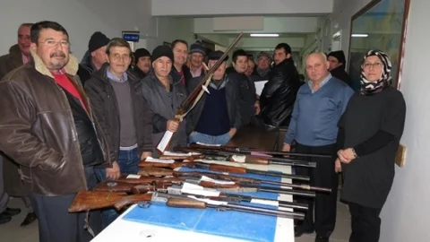 El Konulan Tüfekler İhaleye Çıkarıldı