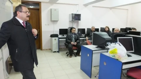 Burhaniye'de Rehber Öğretmen Yetiştirme Kursu