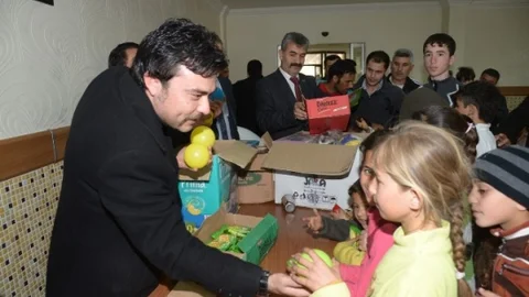 Muğla'dan Adana'daki Türkmenler'e Gönül Köprüsü