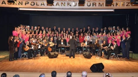 Eskişehir'de Türk Sanat Müziği Korosu Konseri