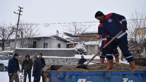 Başkan Yavaş Karla Mücadele İçin Sahaya İndi