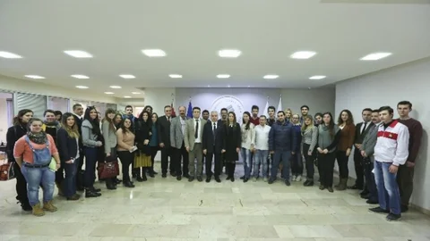 Tüketici Hakları Gençlere Emanet