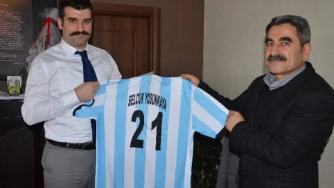 Arguvan Belediyespor Kaymakam Yosunkaya'yı Ziyaret Etti