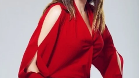 Ünlü Astrolog Hande Kazanova İzmir'e Geliyor