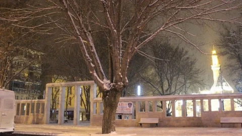 Tipi Açılan Köy Yollarını Yeniden Kapatıyor