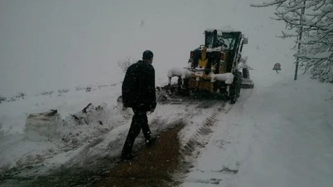 Kapalı Köy Yolları Açılıyor
