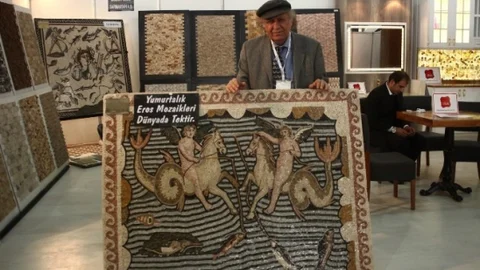 Makineci Sanatçının Mozaik Eserleri