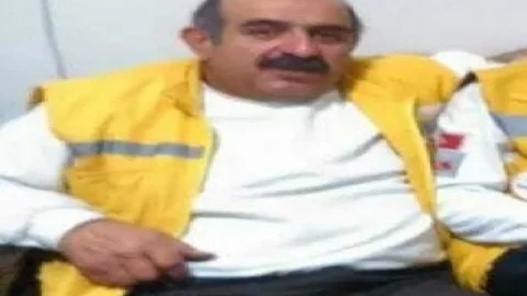 Ambulans Şoförü Geçirdiği Beyin Kanaması Sonucu Hayatını Kaybetti