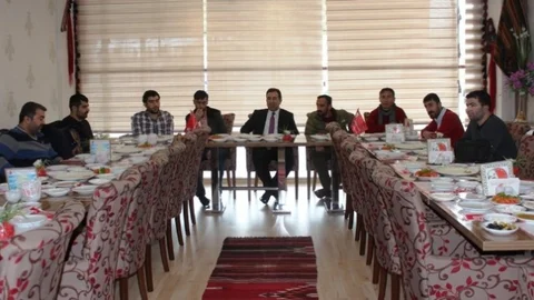 Milletvekili Aday Adayı Giyik Basınla Buluştu