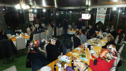 Akkurt STK'ların Kadın Temsilcileriyle Bir Araya Geldi