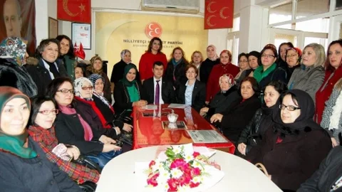 MHP Bandırma Kadın Kolları'nda Görev Değişikliği