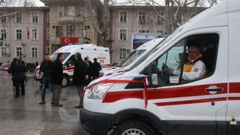 Tokat'ta 7 Ambulans Törenle Hizmete Sunuldu